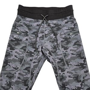 BYLT men's premium camouflage jogger small
